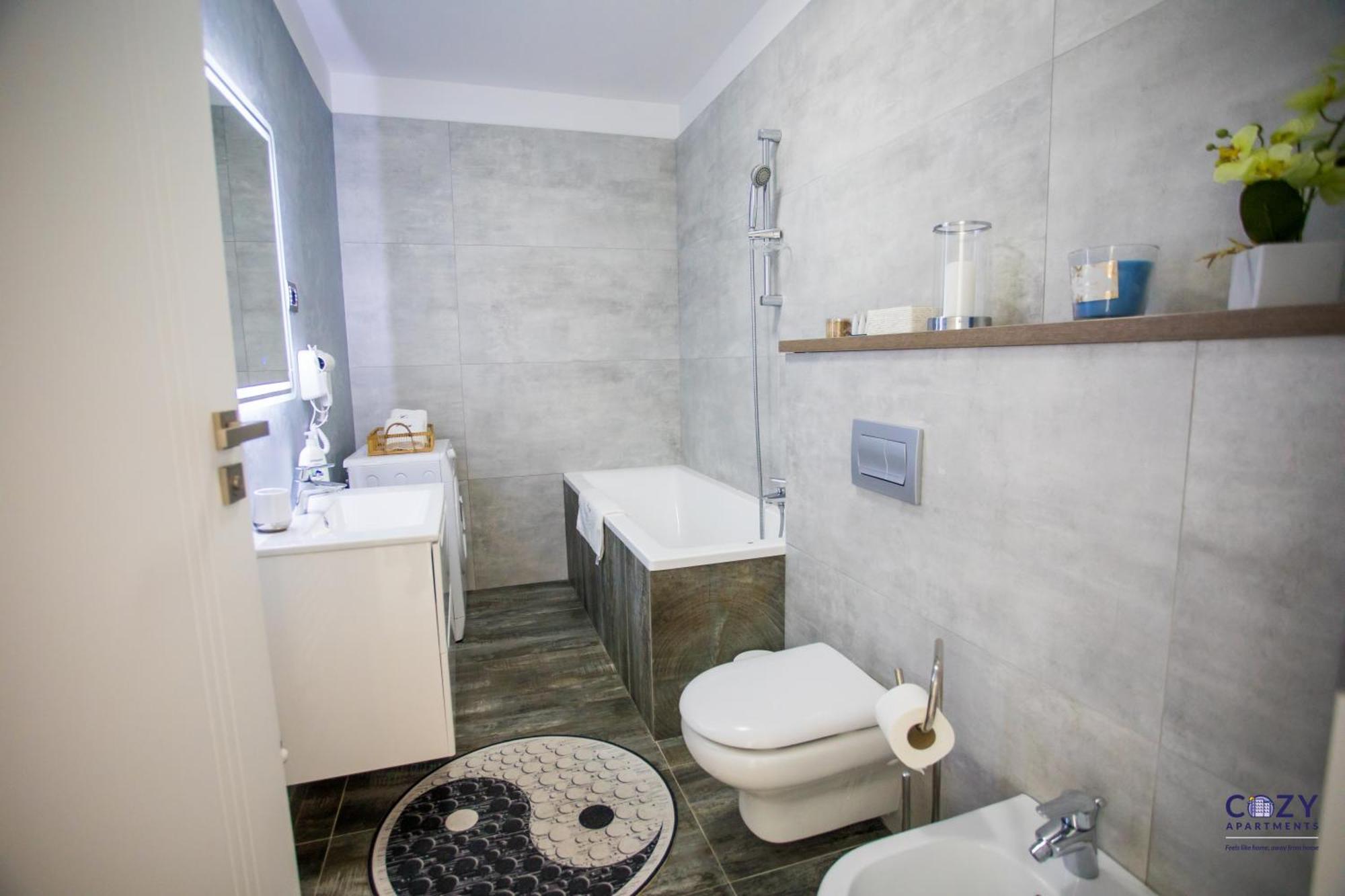Luxury Cozy At Plaza Apartment