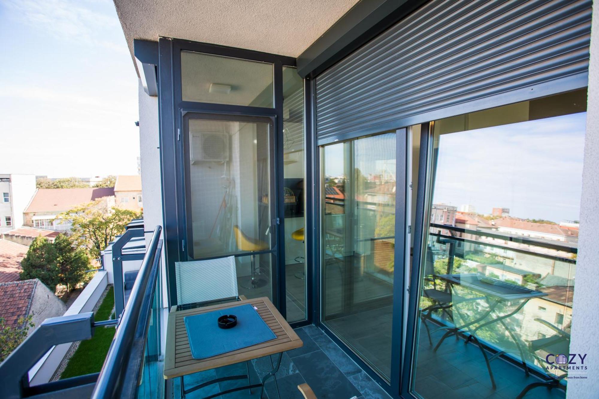 Apartment Luxury Cozy At Plaza *